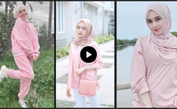 Pink Hoodie Hijab Fight